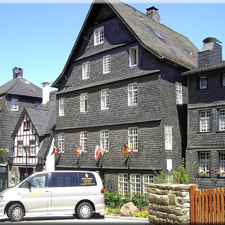 Hotel Graf Rolshausen Моншау Экстерьер фото