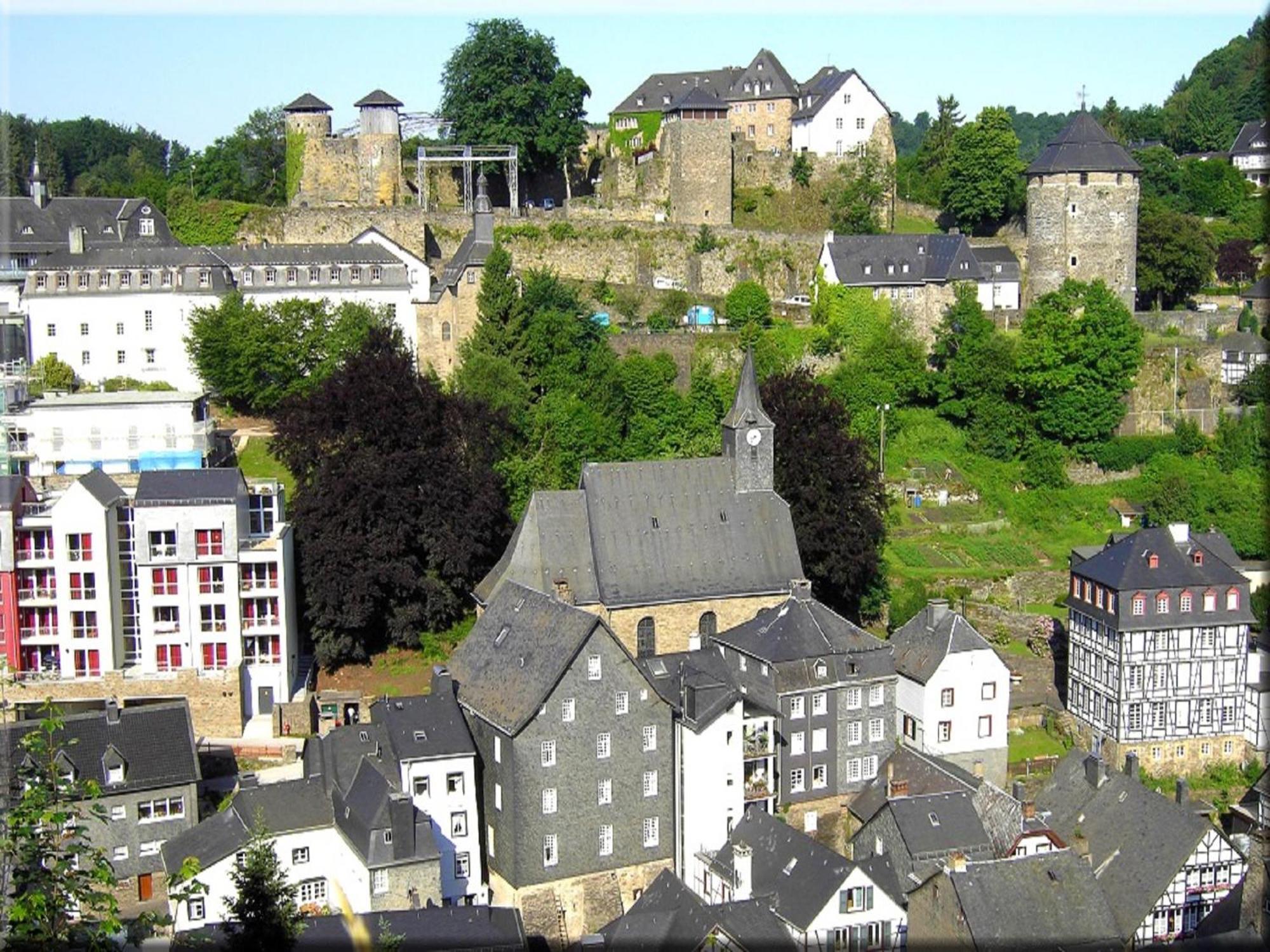 Hotel Graf Rolshausen Моншау Экстерьер фото